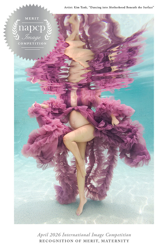 underwater maternity photo in pool